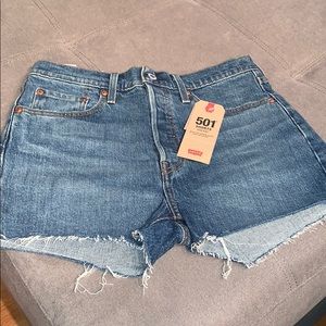 Cute Levi jeans